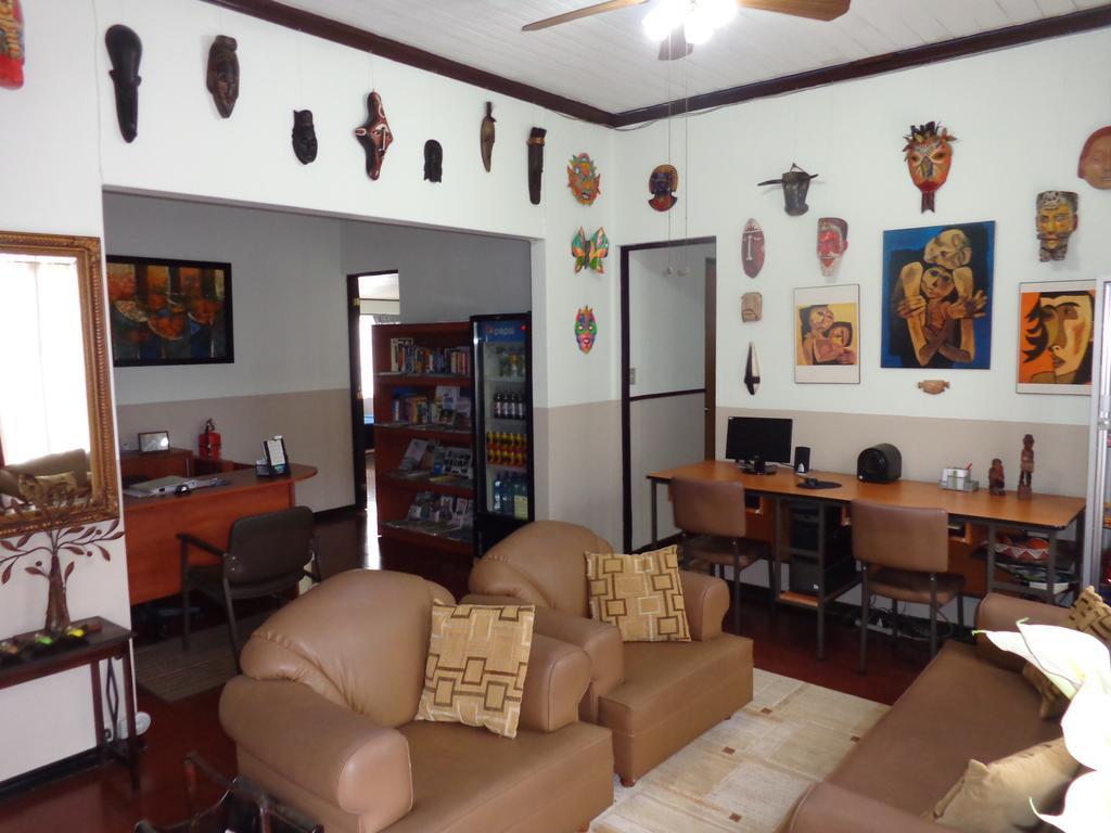 Hotel Santamaria Airport North / Alajuela Downtown Kültér fotó