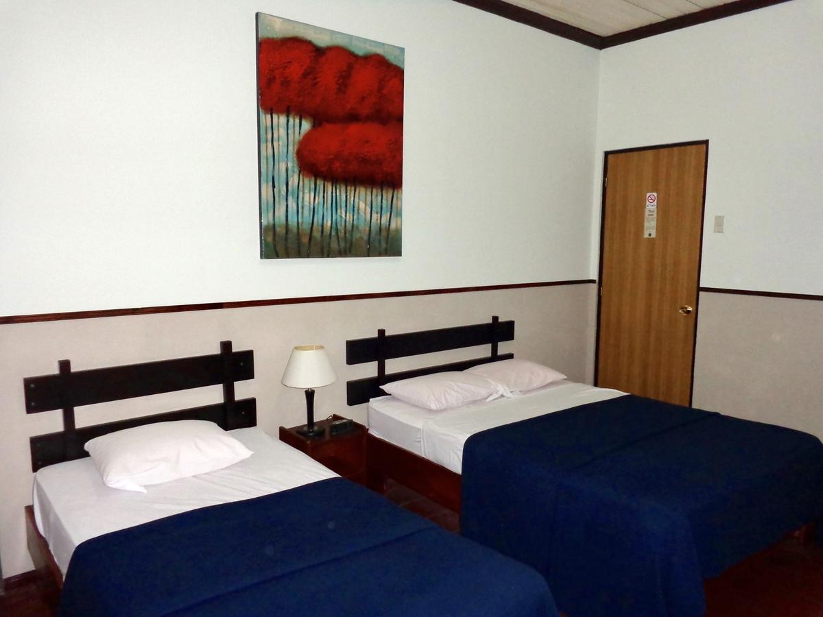 Hotel Santamaria Airport North / Alajuela Downtown Kültér fotó